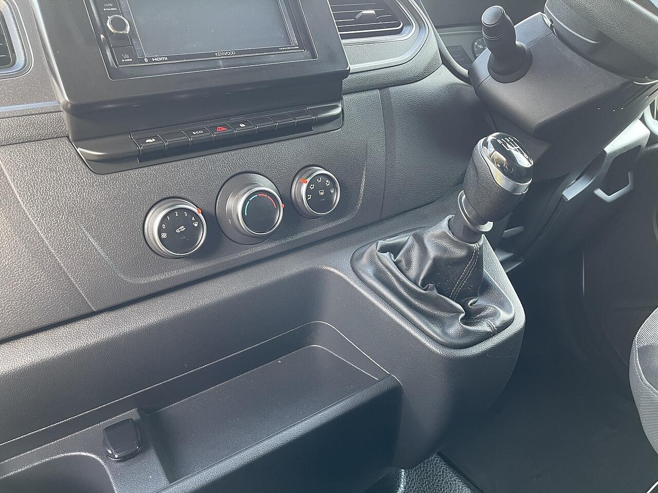 Used Nissan NV400 2021 for sale - 76348837: Photo 24