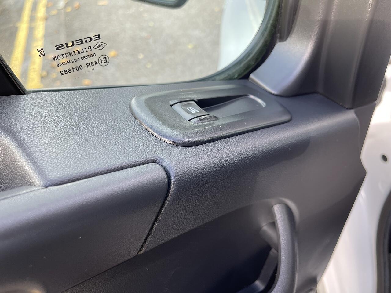 Used Nissan NV400 2021 for sale - 76348837: Photo 31