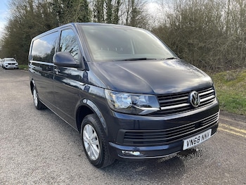Used Volkswagen Transporter 2018 for sale - 77564913: Photo
