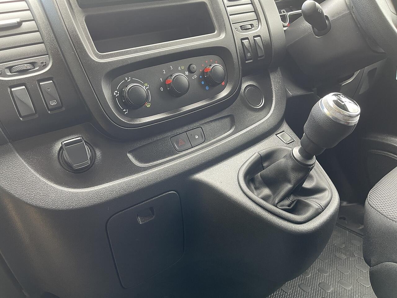 Used Renault Trafic 2021 for sale - 76898282: Photo 22