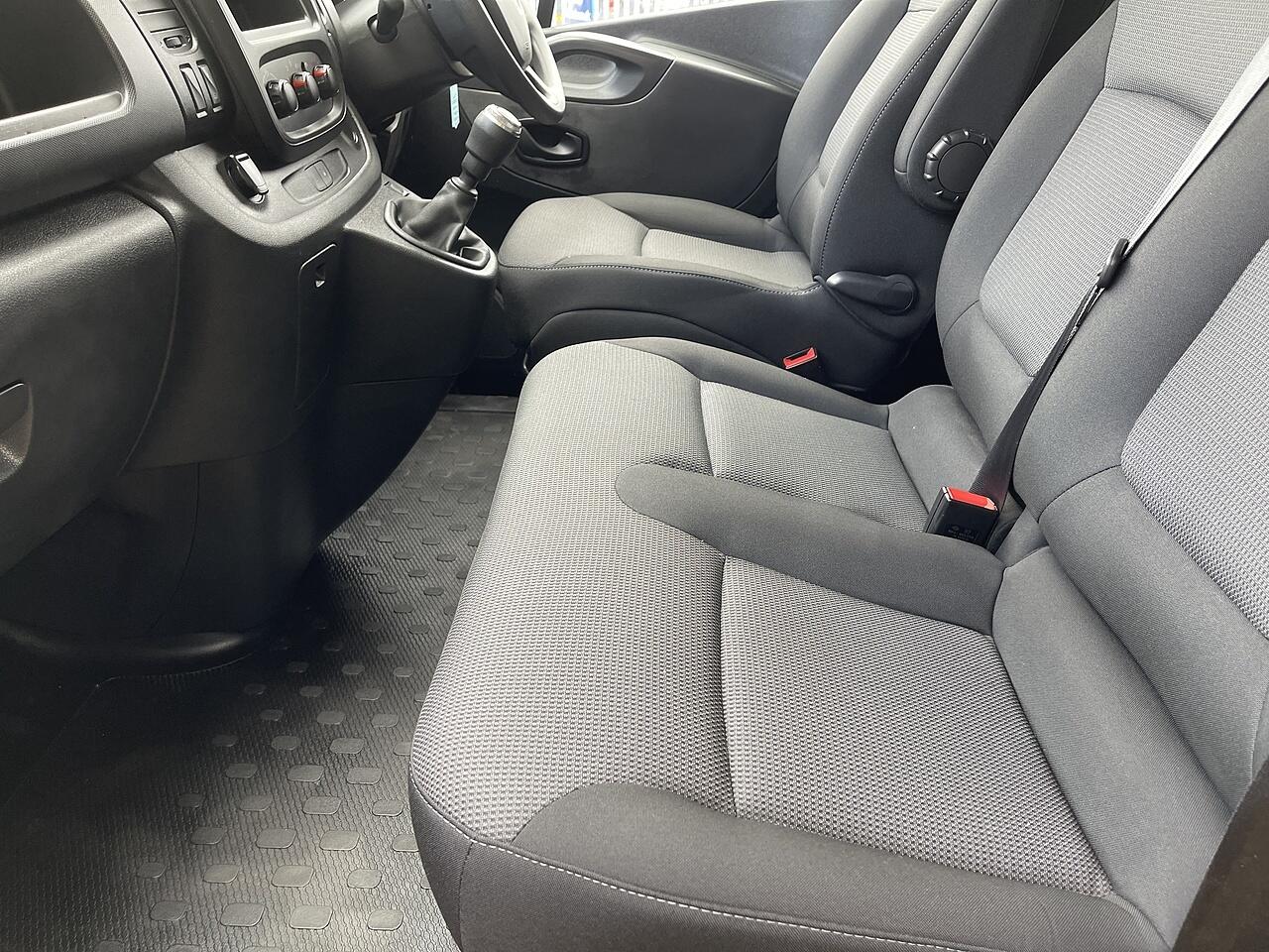 Used Renault Trafic 2021 for sale - 76898282: Photo 24