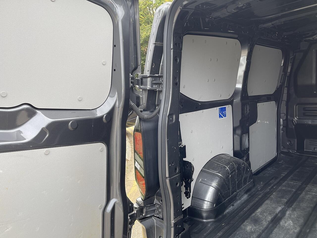 Used Ford Transit Custom 2024 for sale - 75789536: Photo 24