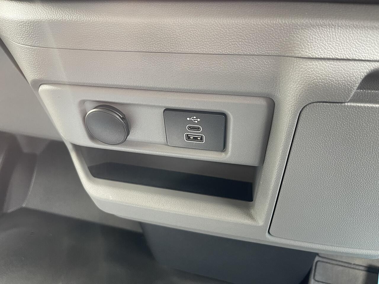 Used Ford Transit Custom 2024 for sale - 75789536: Photo 41