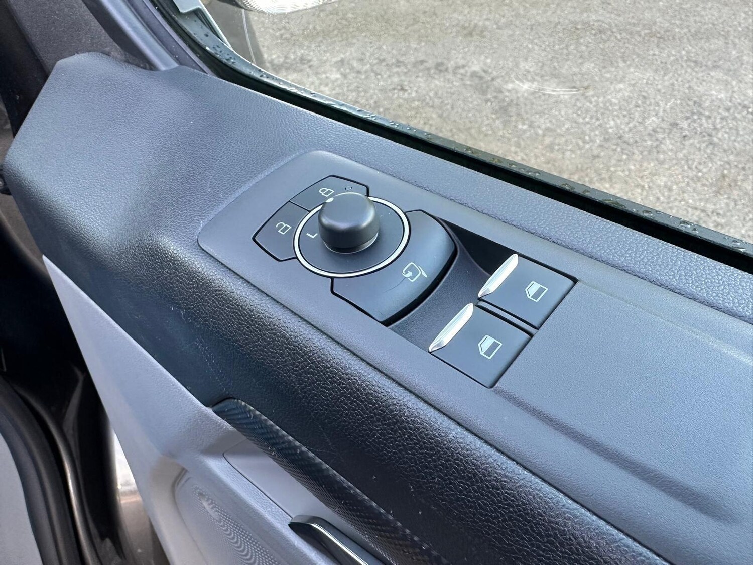 Used Ford Transit Custom 2024 for sale - 75789536: Photo 55