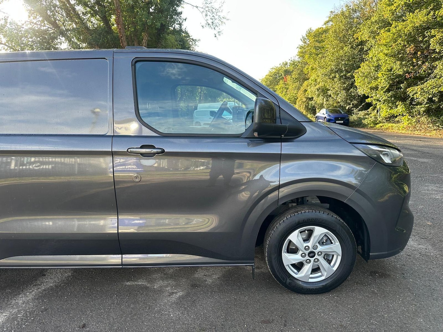 Used Ford Transit Custom 2024 for sale - 75789536: Photo 57