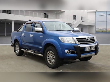 Used Toyota Hilux 2015 for sale - 76042976: Photo