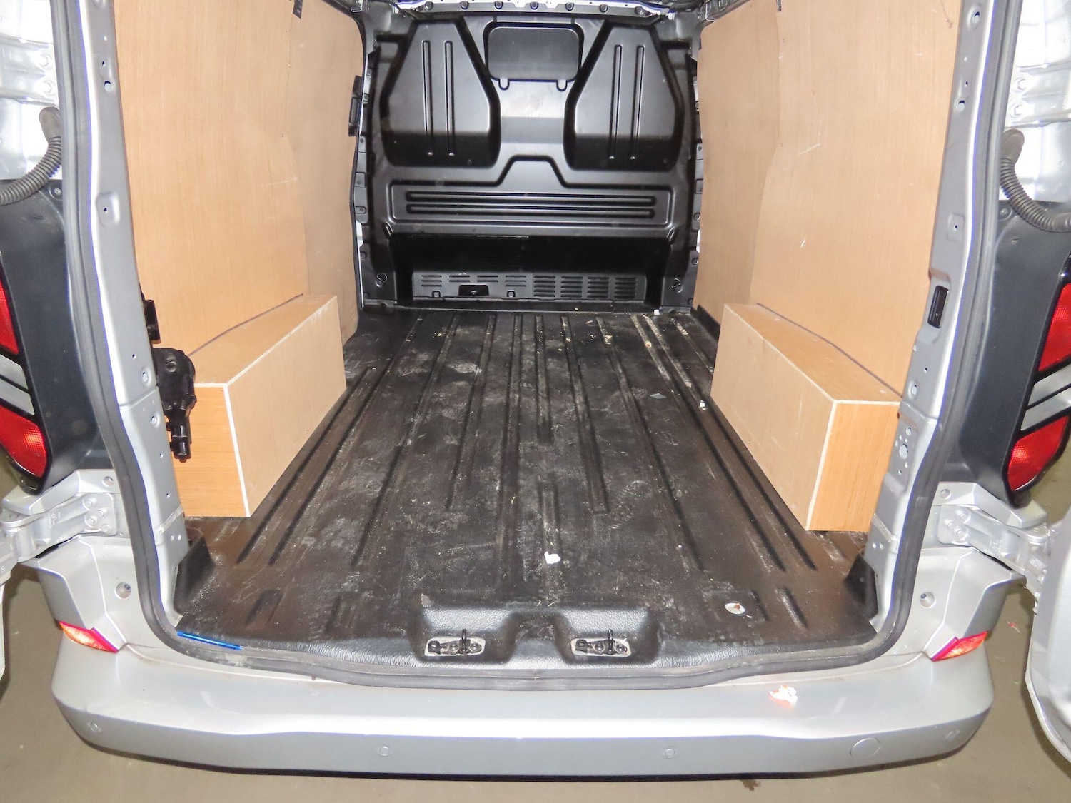 Used Ford Transit Custom 2024 for sale - 77646472: Photo 10