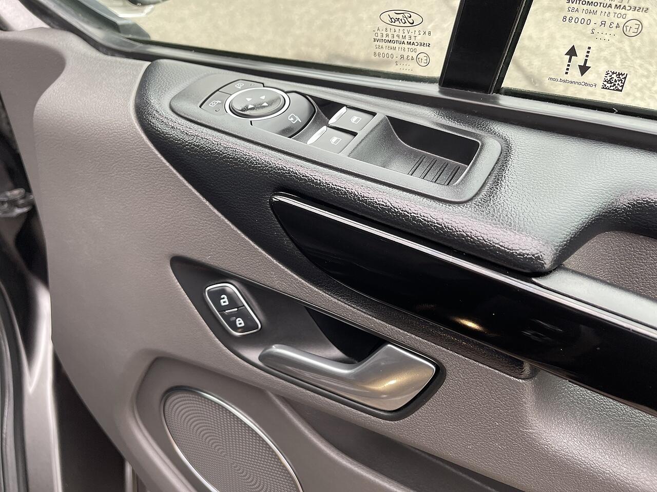 Used Ford Tourneo Custom 2022 for sale - 76349431: Photo 40