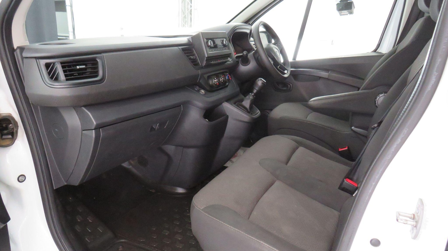 Used Renault Trafic 2022 for sale - 76942446: Photo 15