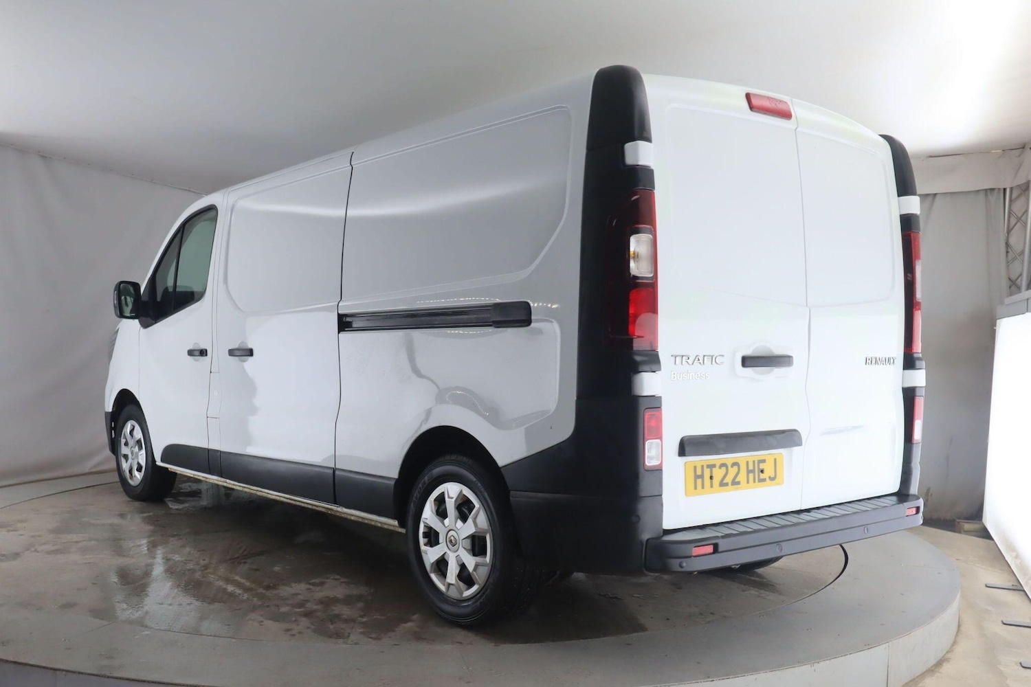 Used Renault Trafic 2022 for sale - 76942446: Photo 4
