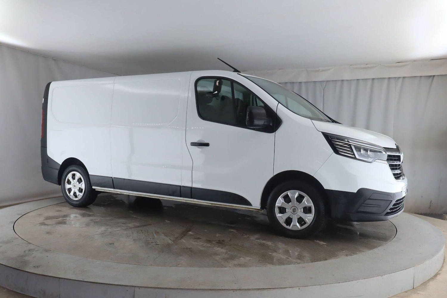 Used Renault Trafic 2022 for sale - 76942446: Photo 8