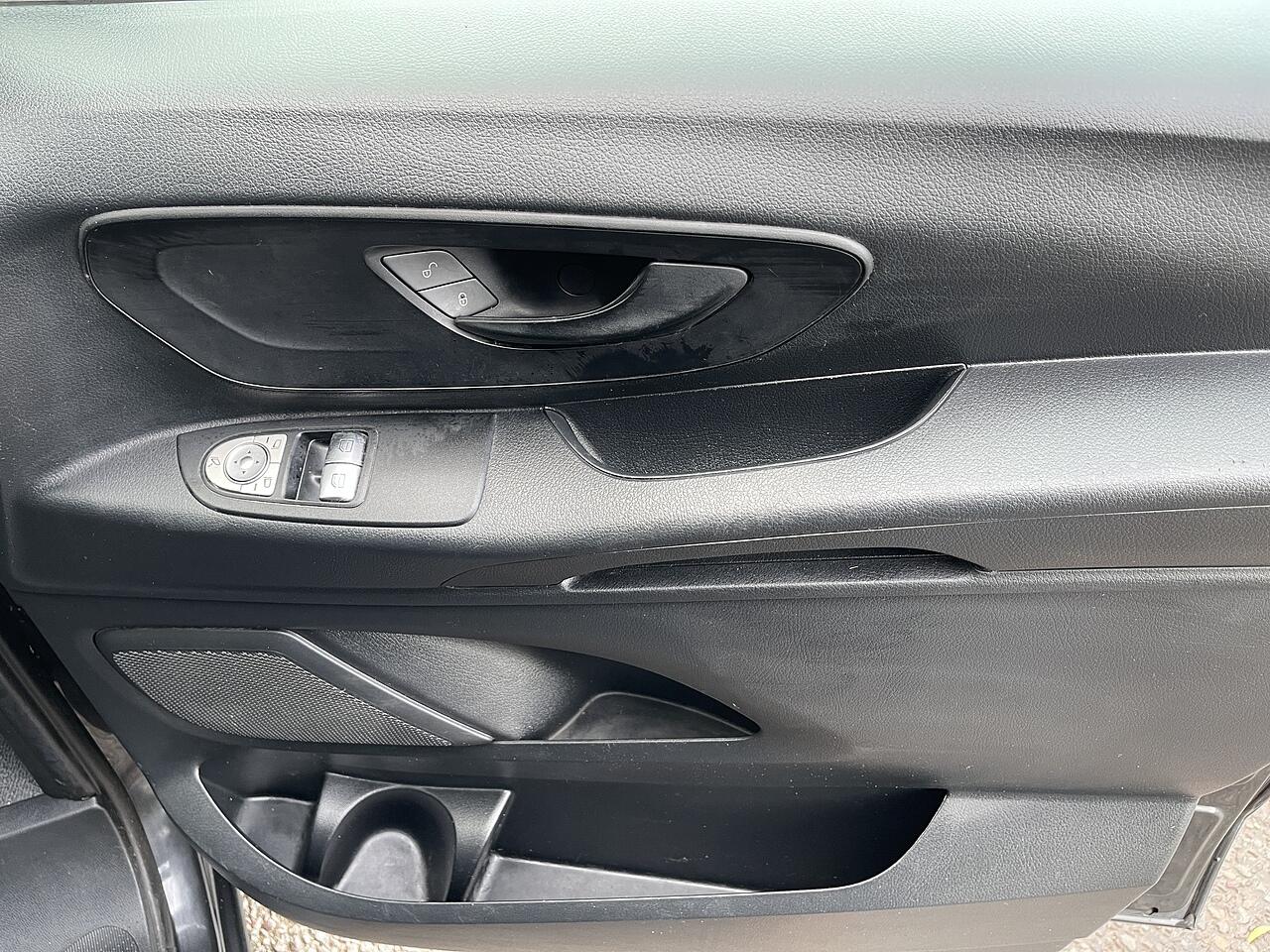 Used Mercedes-Benz Vito 2020 for sale - 76701694: Photo 35