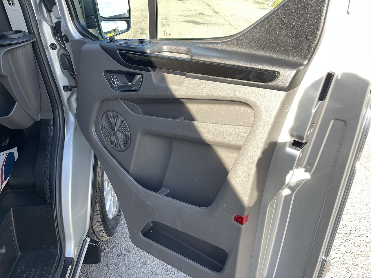 Used Ford Transit Custom 2022 for sale - 77376489: Photo 48