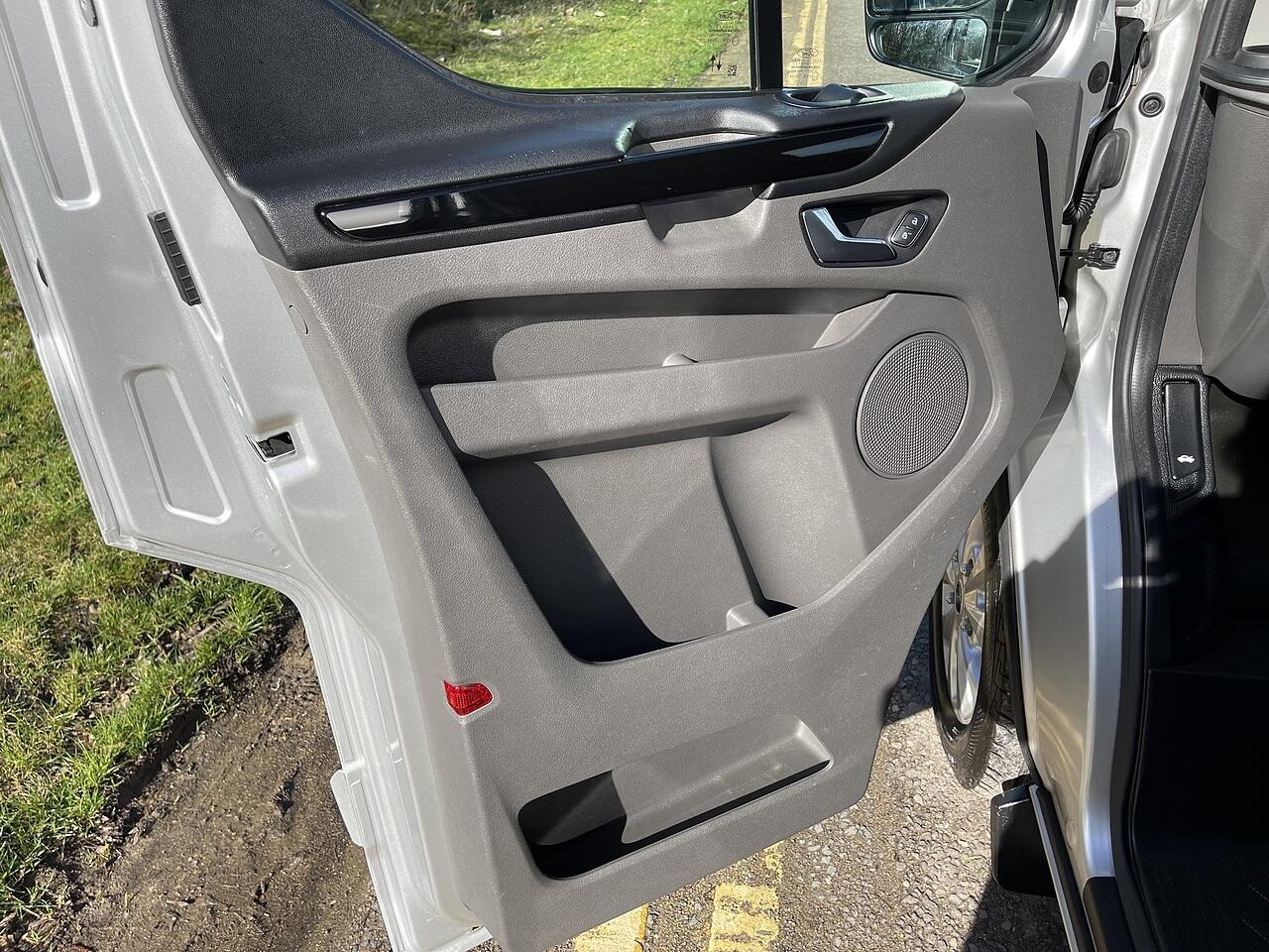 Used Ford Transit Custom 2022 for sale - 77376489: Photo 56