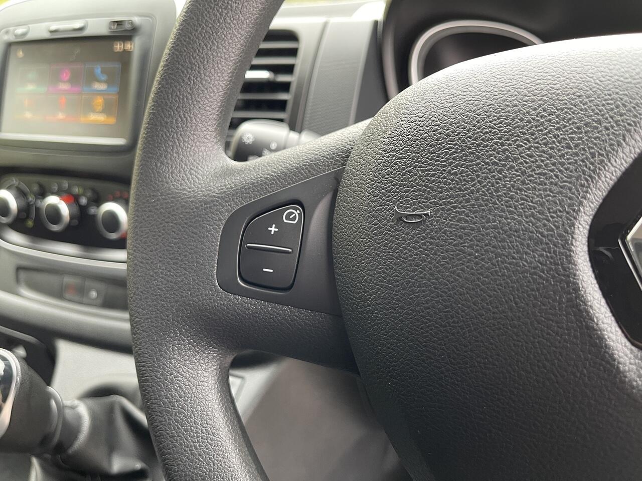 Used Renault Trafic 2021 for sale - 76899065: Photo 43