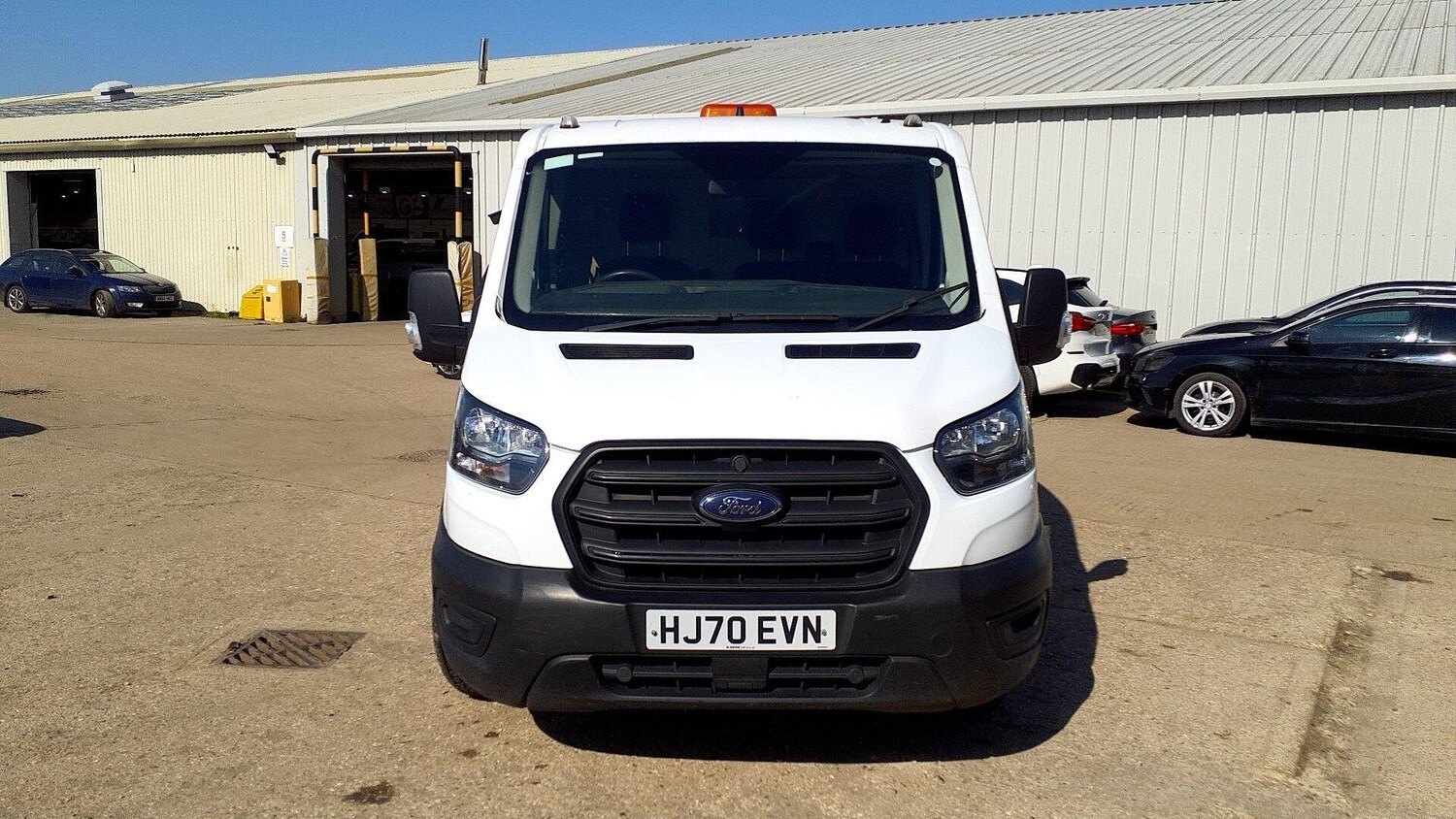 Used Ford Transit 2020 for sale - 77993219: Photo 2