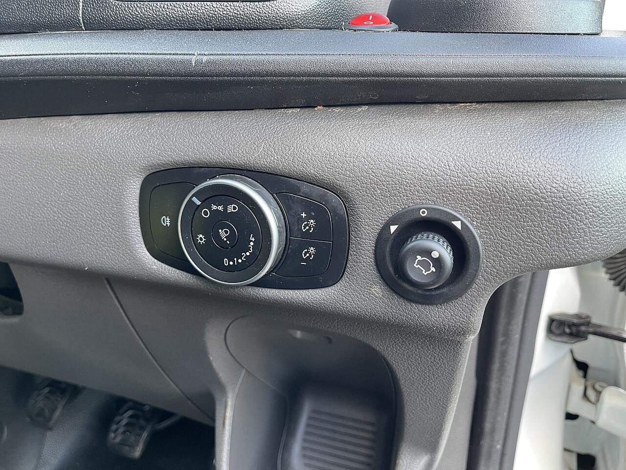 Used Ford Transit 2023 for sale - 76942363: Photo 32