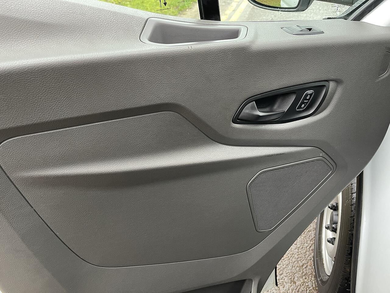 Used Ford Transit 2023 for sale - 76942363: Photo 36