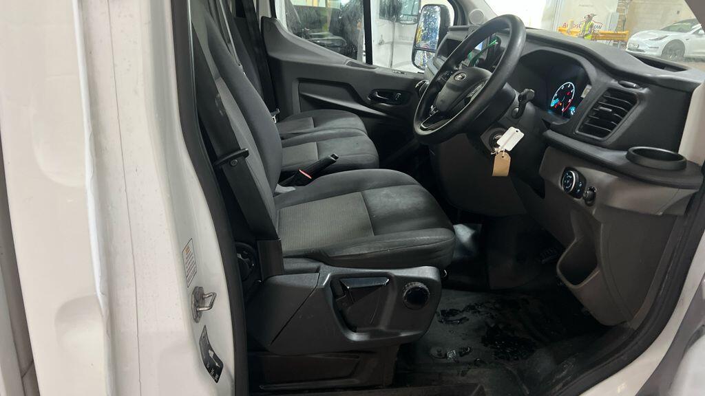 Used Ford Transit 2021 for sale - 76667105: Photo 38
