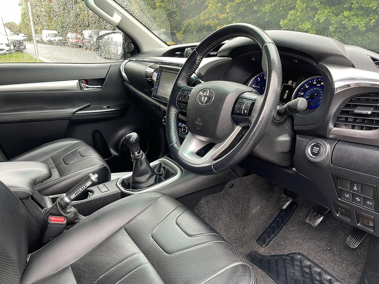 Used Toyota Hilux 2020 for sale - 75493650: Photo 16