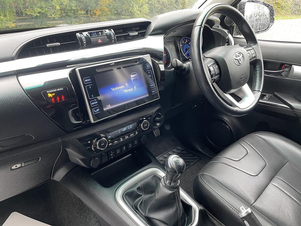 Used Toyota Hilux 2020 for sale - 75493650: Photo 22