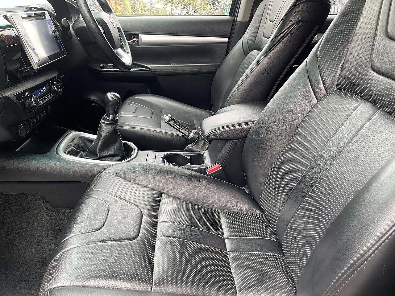 Used Toyota Hilux 2020 for sale - 75493650: Photo 24