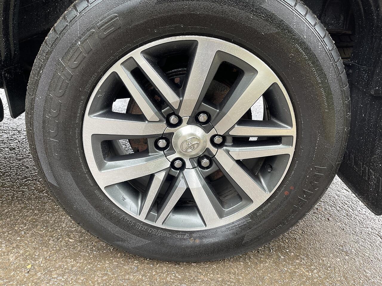 Used Toyota Hilux 2020 for sale - 75493650: Photo 35