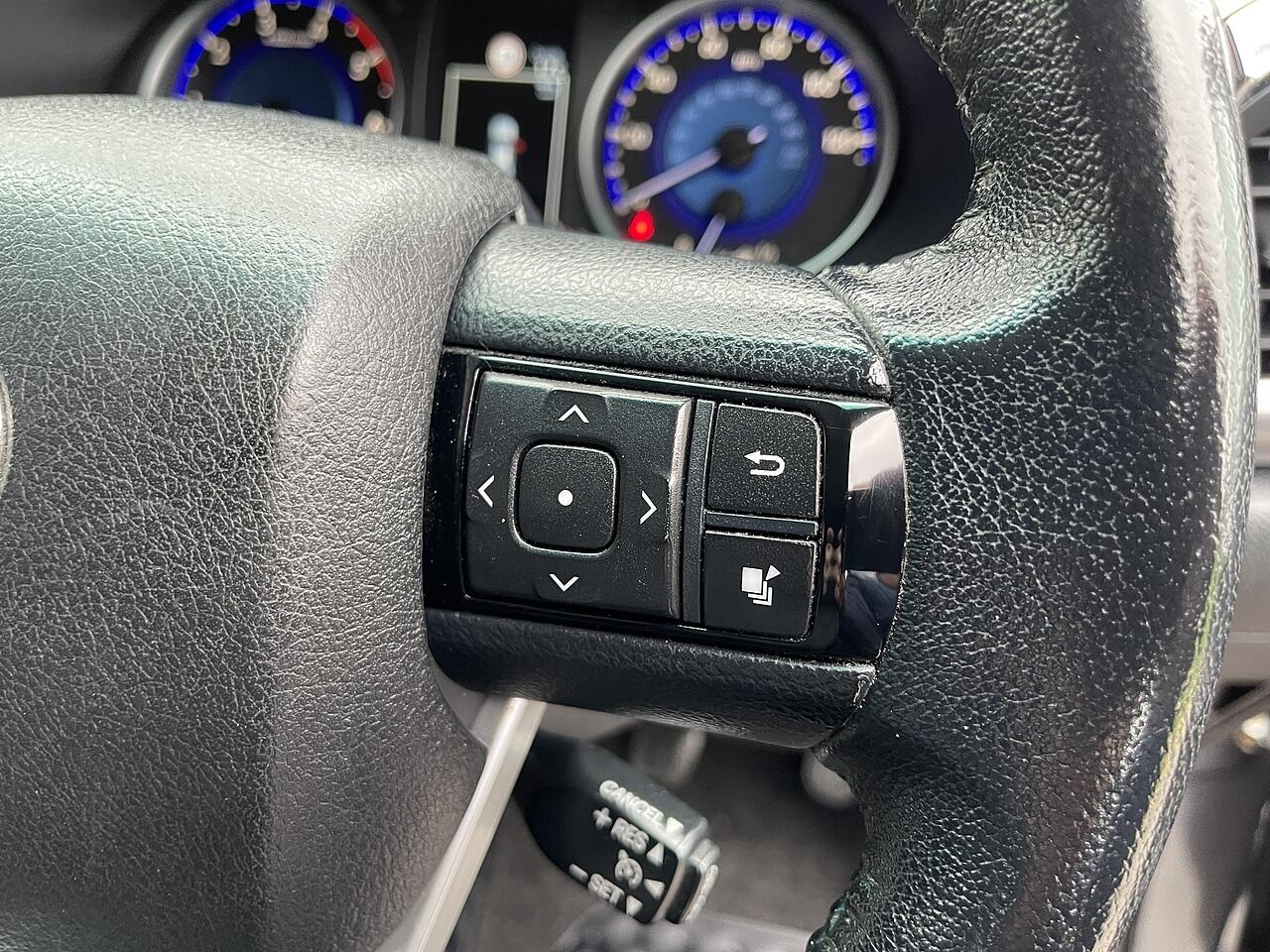 Used Toyota Hilux 2020 for sale - 75493650: Photo 37