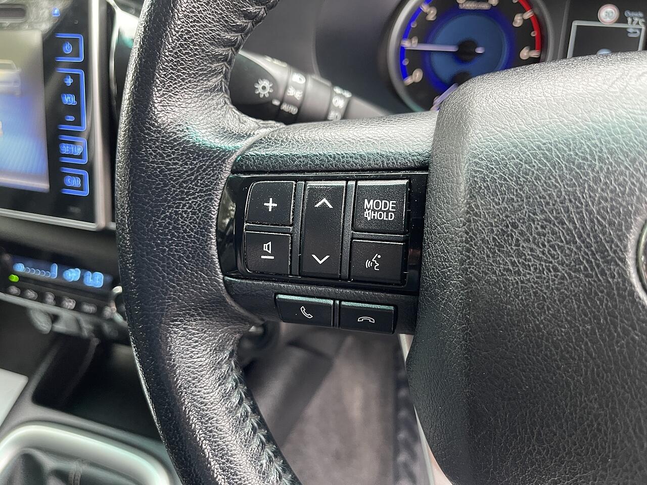 Used Toyota Hilux 2020 for sale - 75493650: Photo 40