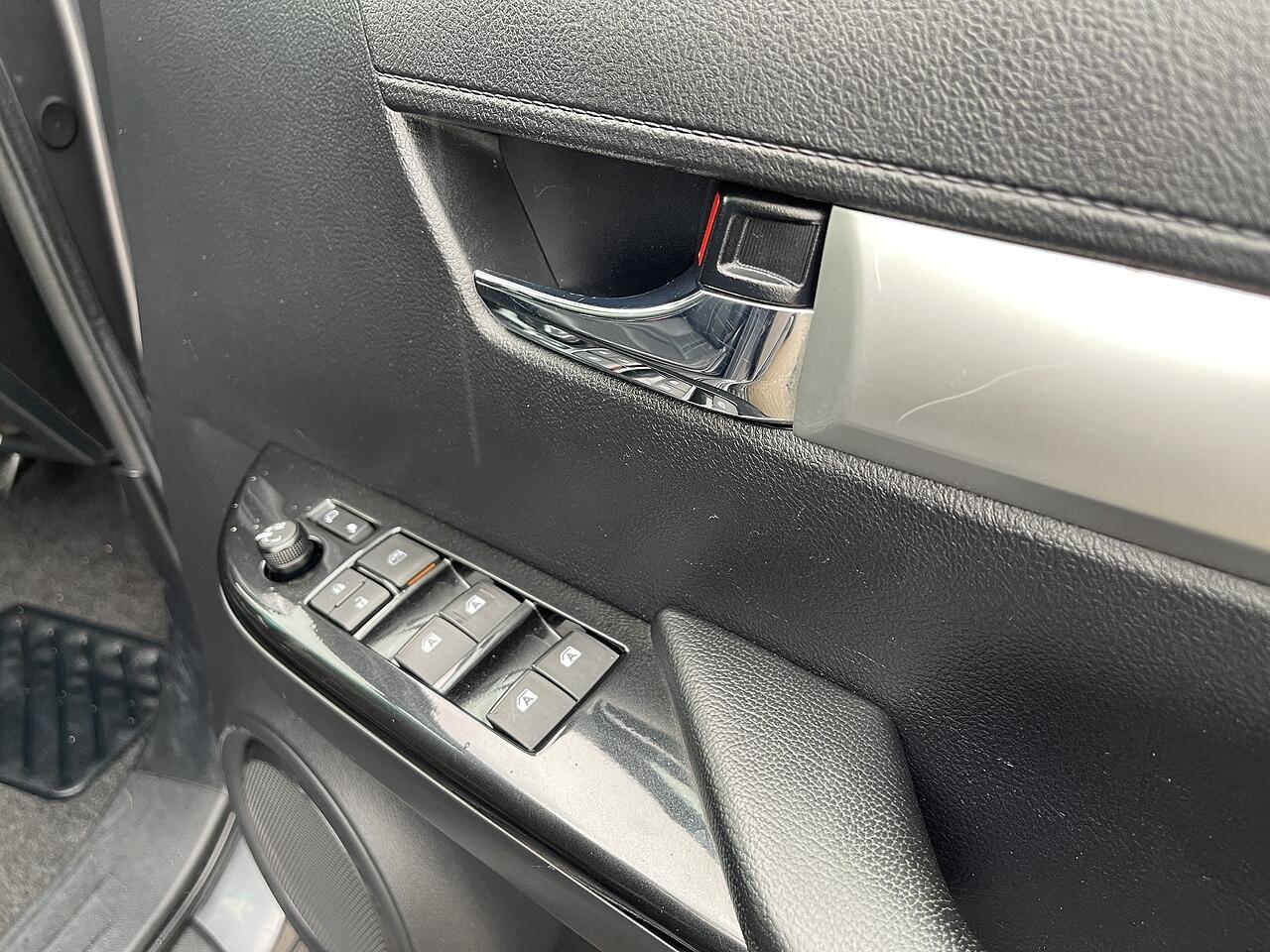 Used Toyota Hilux 2020 for sale - 75493650: Photo 42