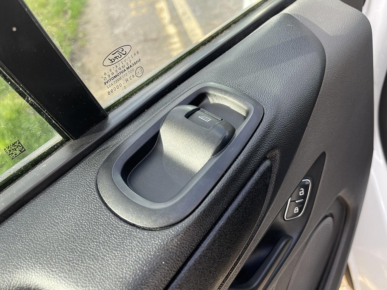 Used Ford Transit Custom 2021 for sale - 76446851: Photo 37