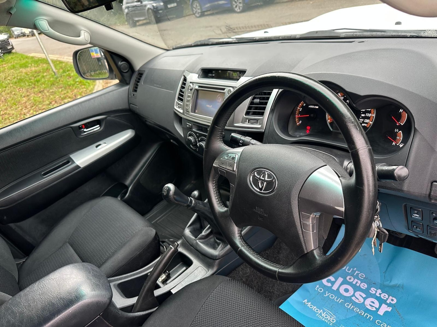 Used Toyota Hilux 2015 for sale - 75954211: Photo 52