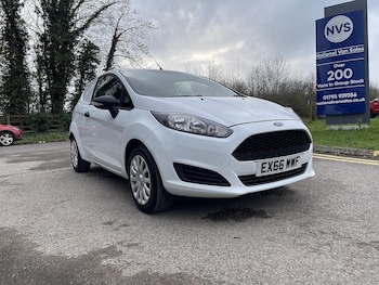 Used Ford Fiesta Van 2016 for sale - 77807798: Photo
