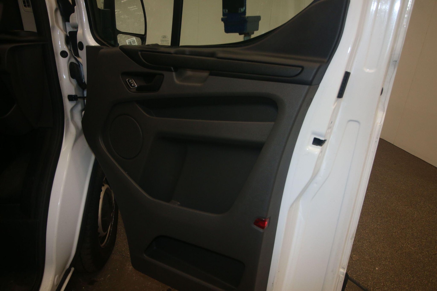 Used Ford Transit Custom 2021 for sale - 76634185: Photo 16