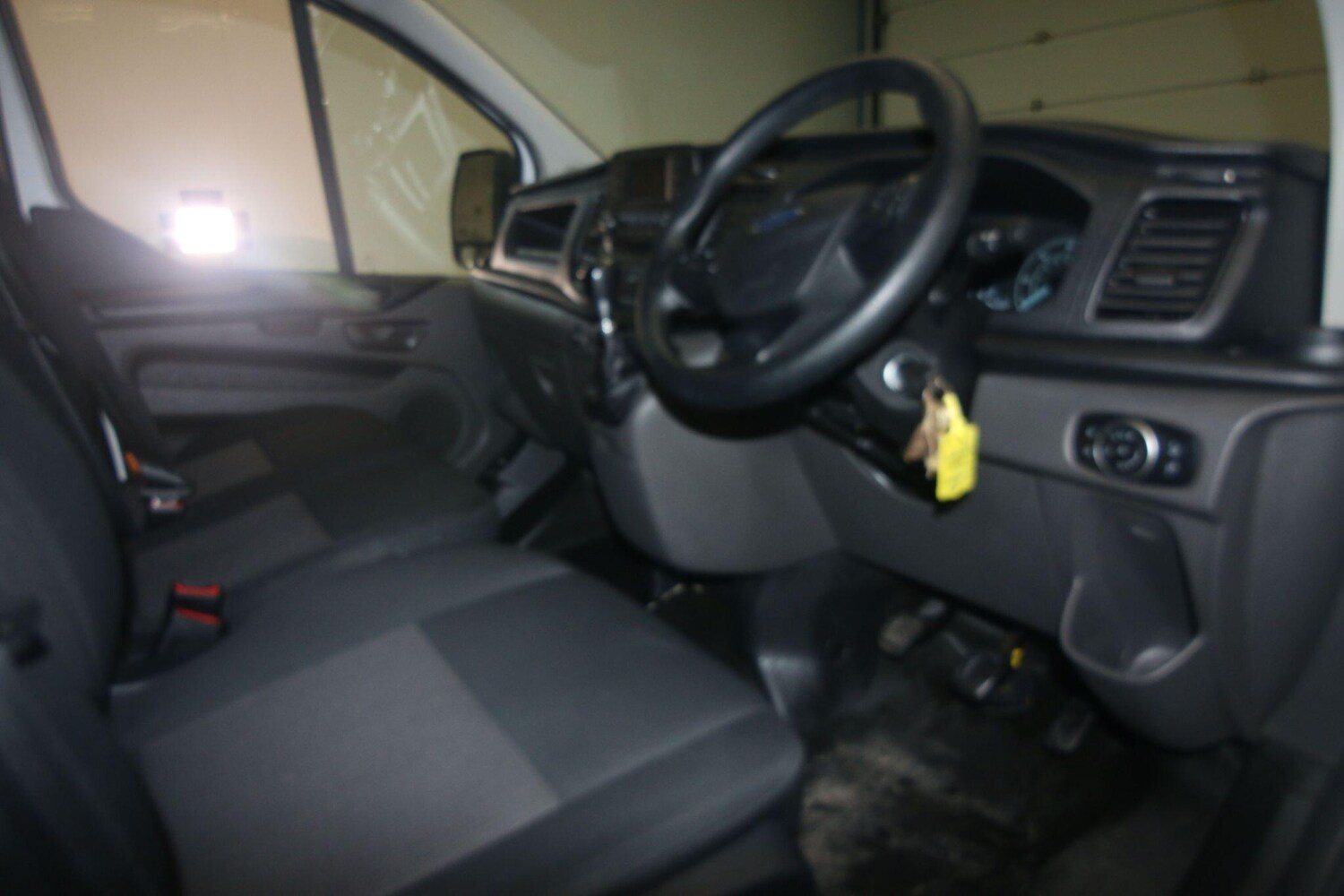 Used Ford Transit Custom 2021 for sale - 76634185: Photo 17