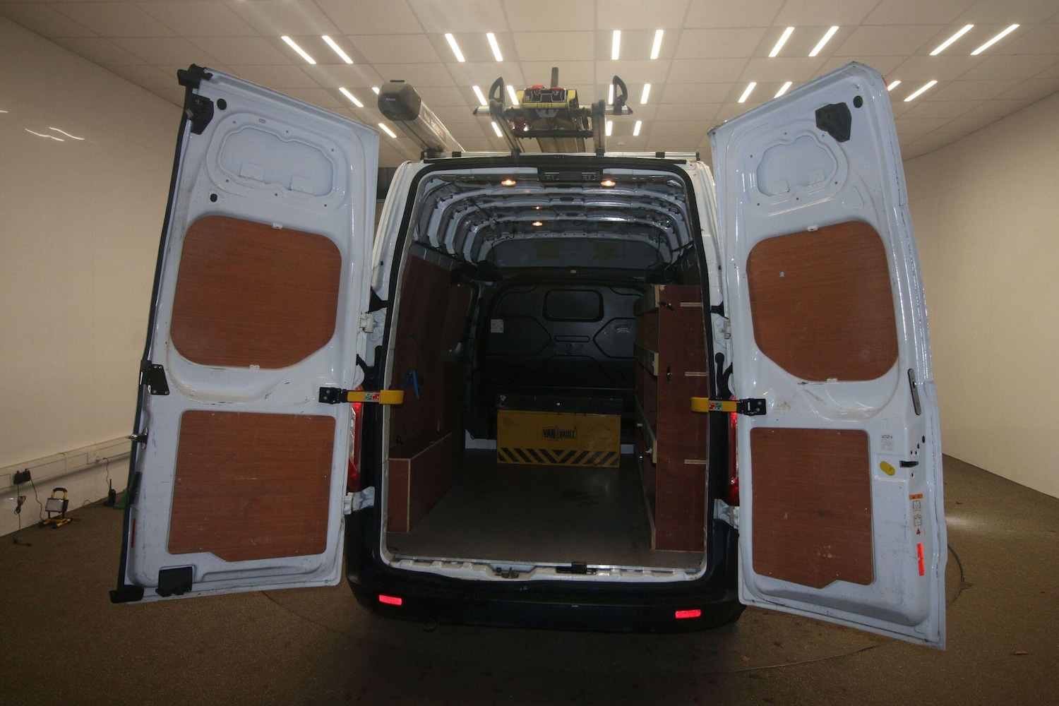 Used Ford Transit Custom 2021 for sale - 76634185: Photo 3