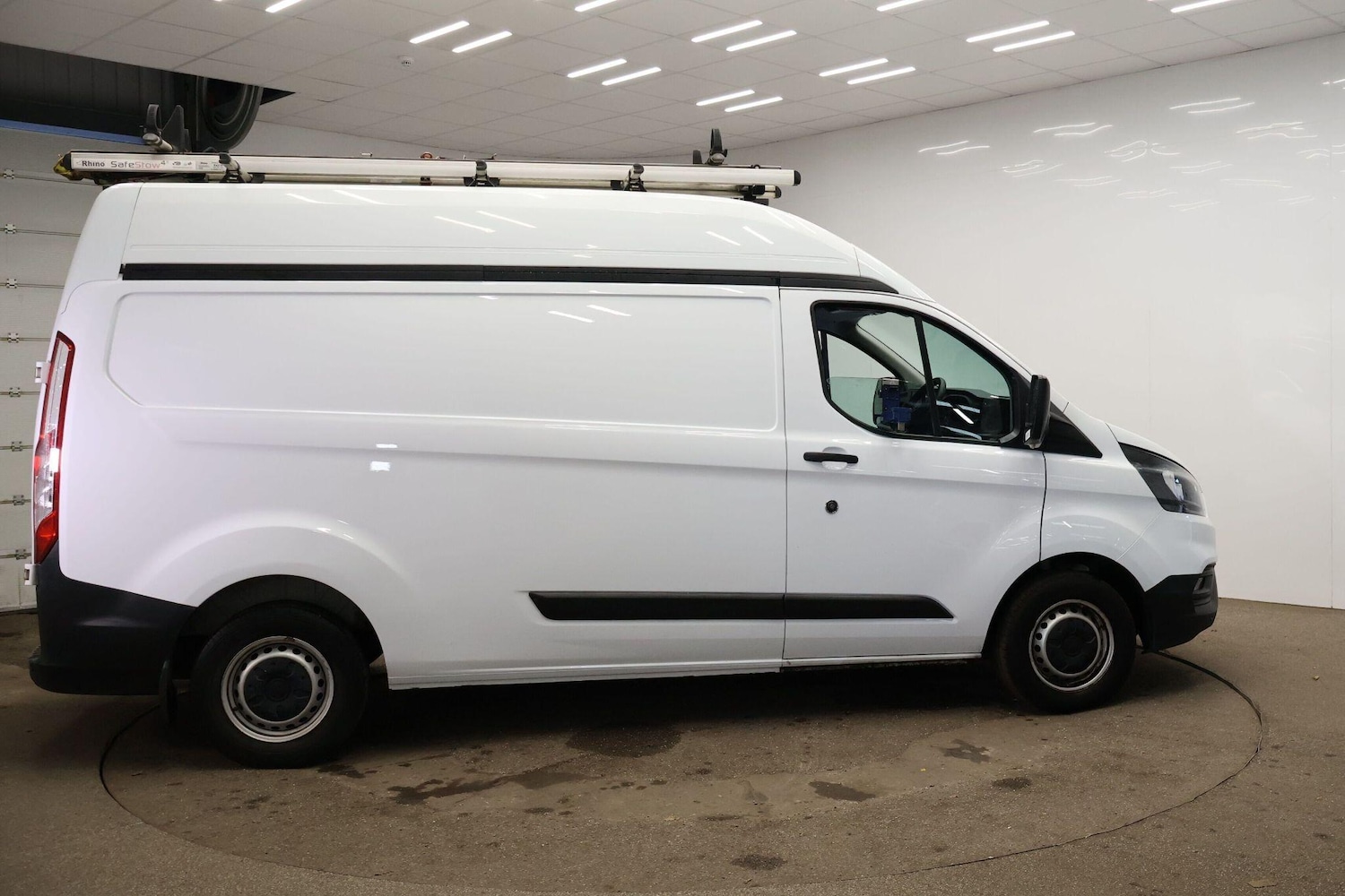 Used Ford Transit Custom 2021 for sale - 76634185: Photo 4