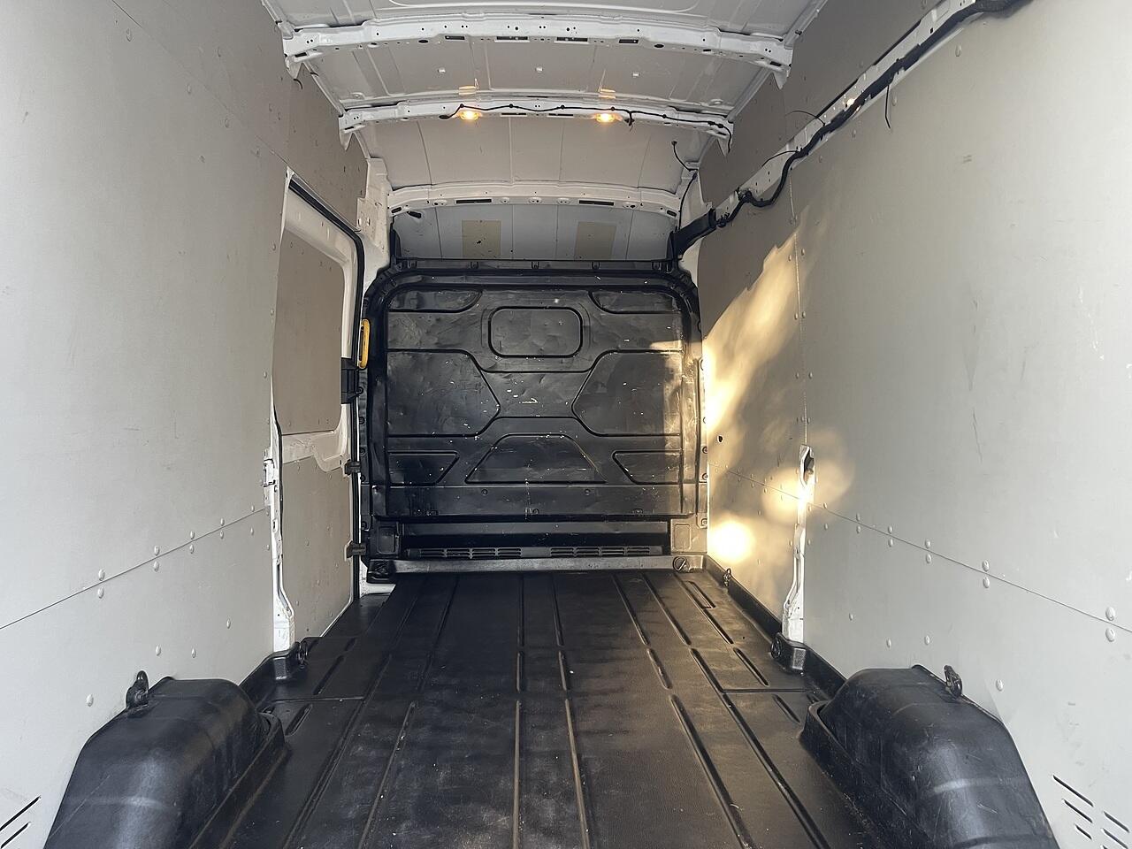 Used Ford Transit 2022 for sale - 77376478: Photo 44