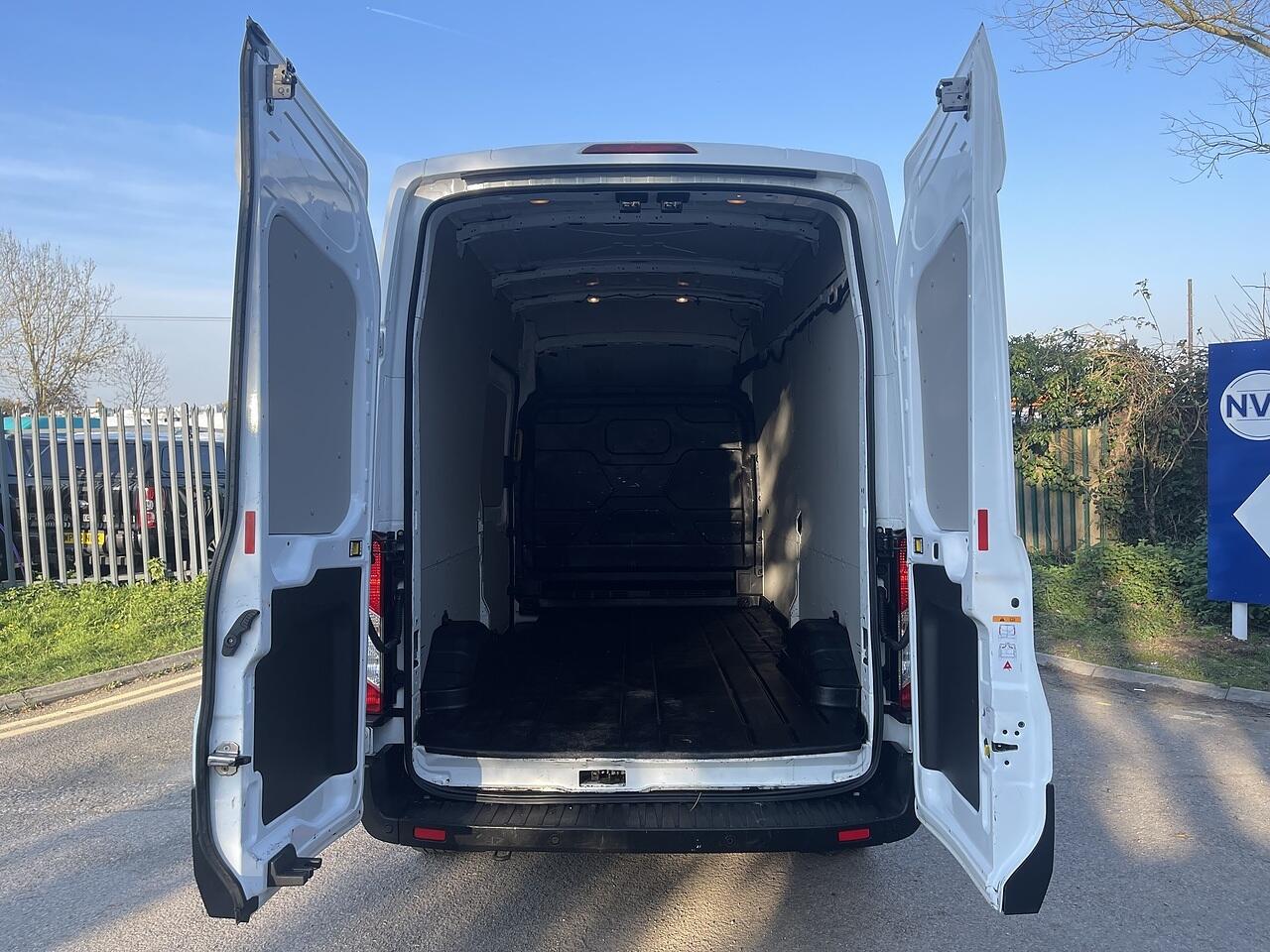 Used Ford Transit 2022 for sale - 77376478: Photo 45