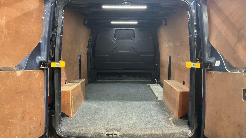Used Ford Transit Custom 2020 for sale - 76667496: Photo 16