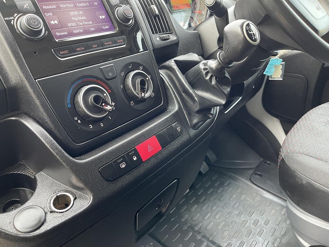 Used Peugeot Boxer 2022 for sale - 76898460: Photo 23