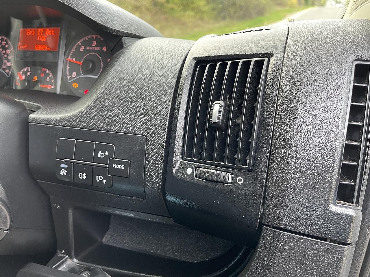 Used Peugeot Boxer 2022 for sale - 76898460: Photo 40