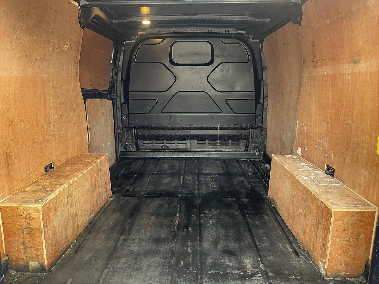 Used Ford Transit Custom 2019 for sale - 75741686: Photo 25