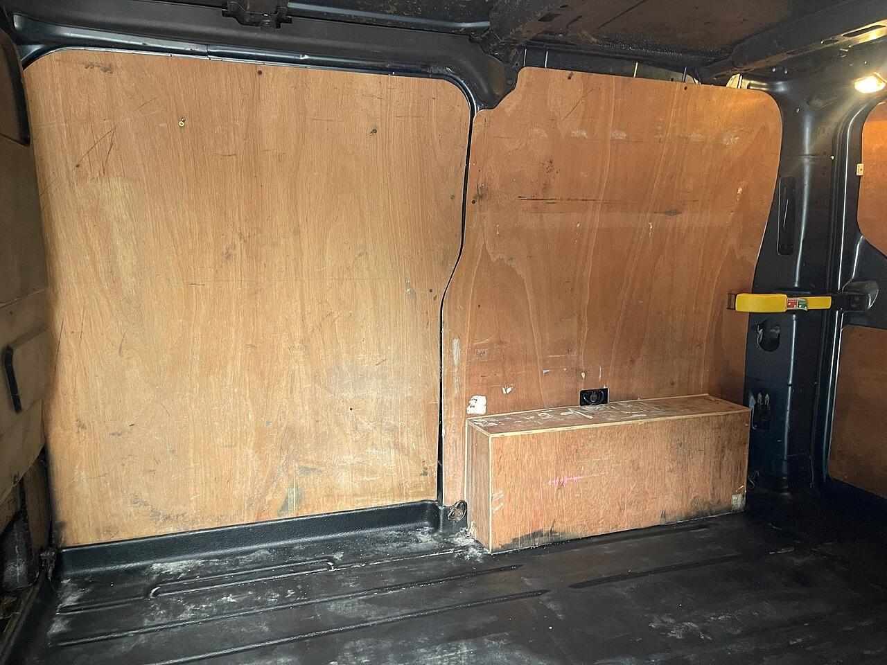 Used Ford Transit Custom 2019 for sale - 75741686: Photo 26