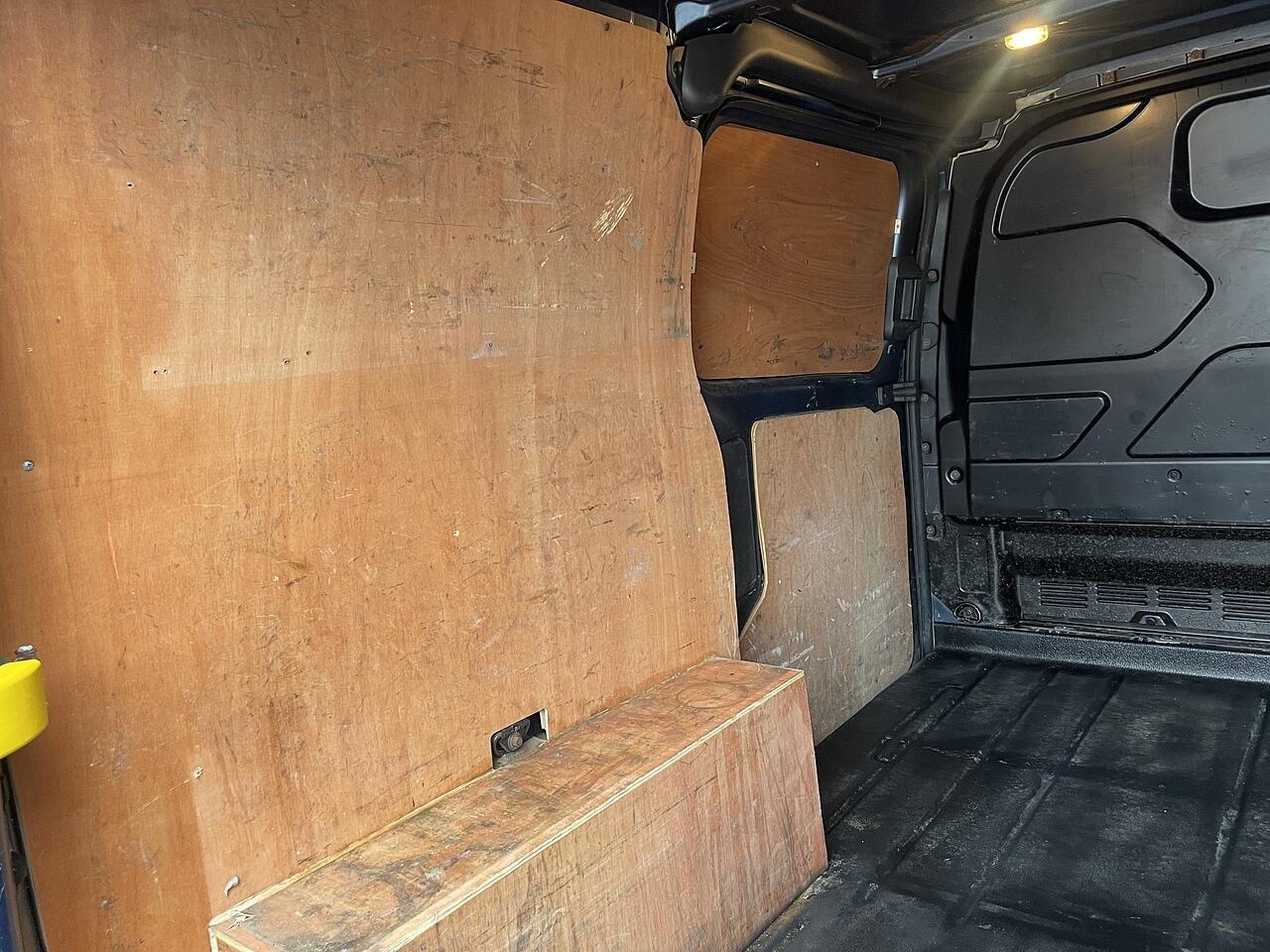 Used Ford Transit Custom 2019 for sale - 75741686: Photo 28