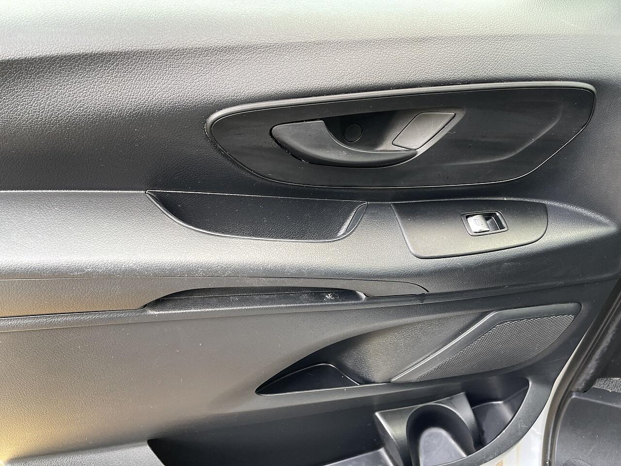 Used Mercedes-Benz Vito 2020 for sale - 76585168: Photo 35