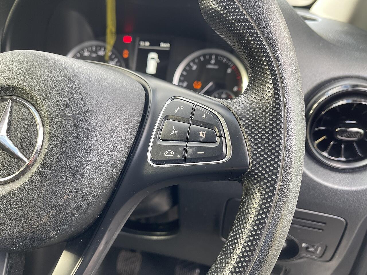 Used Mercedes-Benz Vito 2020 for sale - 76585168: Photo 40