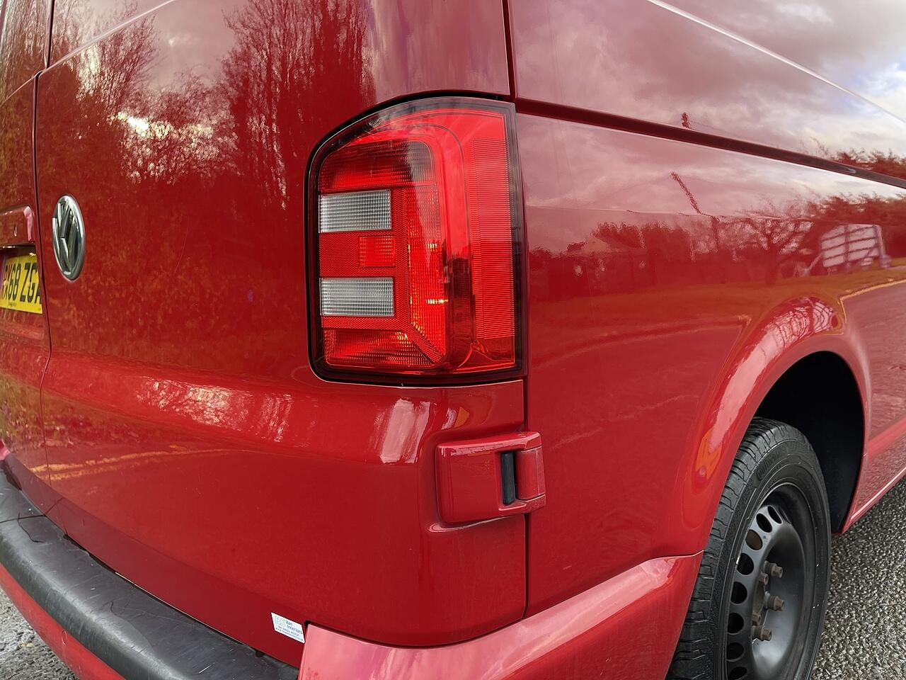 Used Volkswagen Transporter 2019 for sale - 76446847: Photo 13