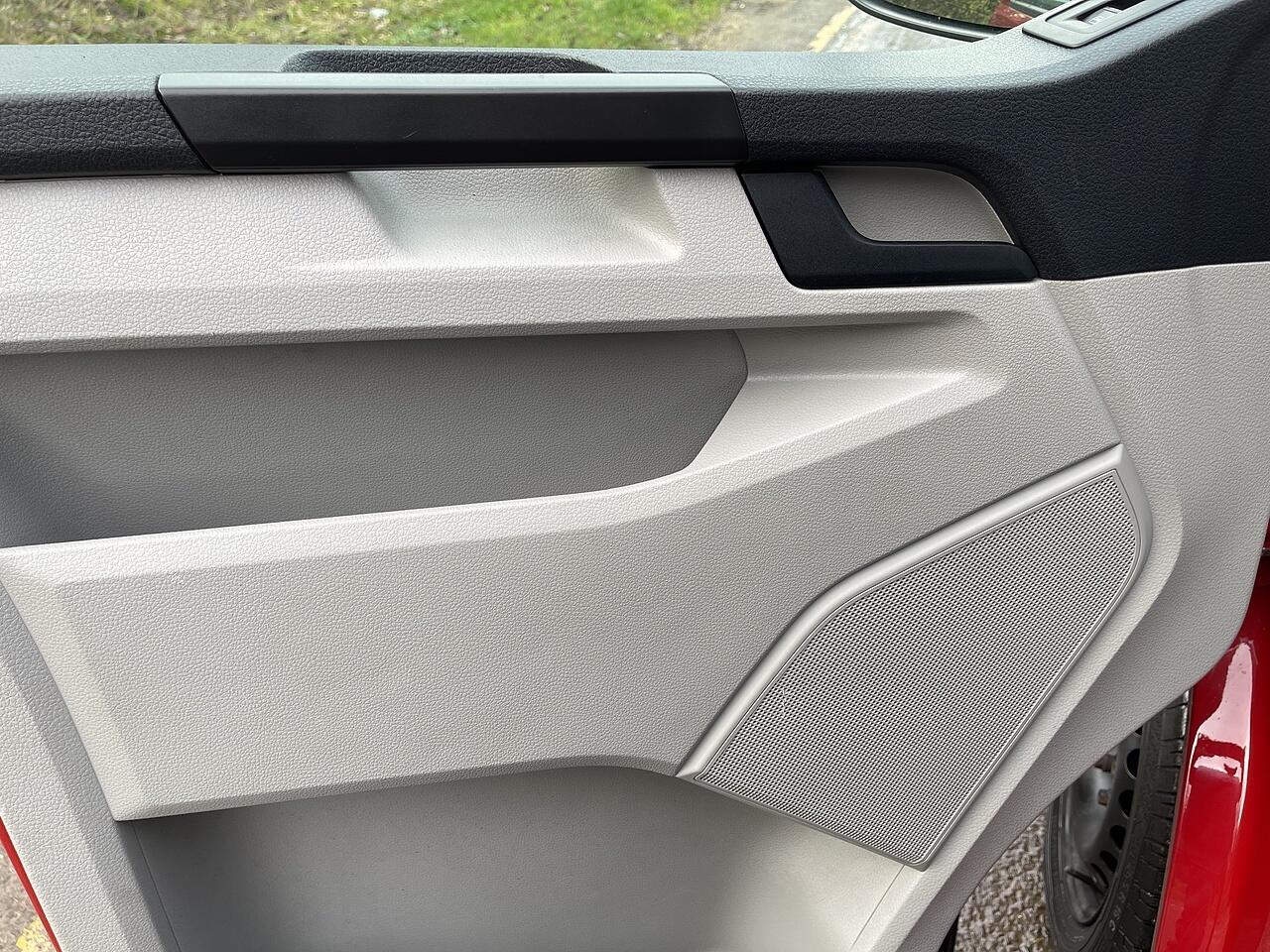 Used Volkswagen Transporter 2019 for sale - 76446847: Photo 35