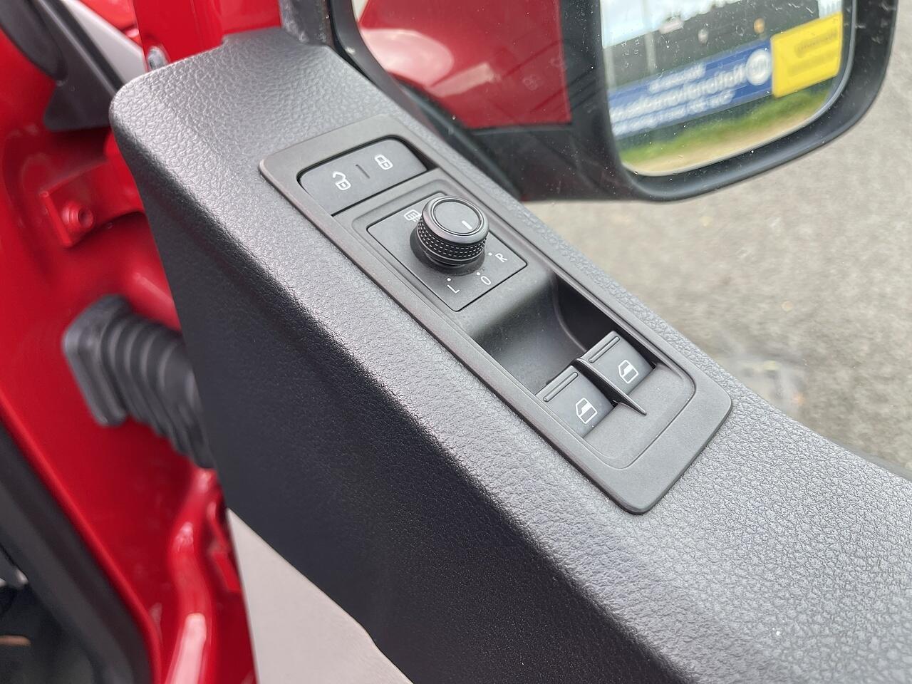 Used Volkswagen Transporter 2019 for sale - 76446847: Photo 37